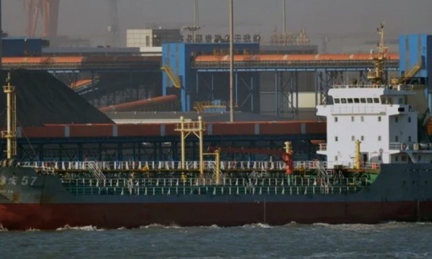 YONG FENG DA 66 – 2012 BLT / 4255 DWT / 4630 CBM / EPOXY / BUNKER PROD TANKER - CCHINA