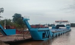 KEENAN RANISSA SEJATI – 020 BLT/ 1700 DWT @ 56.8M LOA/ LCT CARGO/ INDONESIA